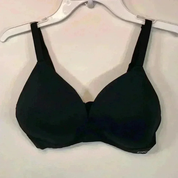 DKNY Women Black Wireless Bra Lightly Padded Comfortable and soft size Medium - Picture 1 of 8